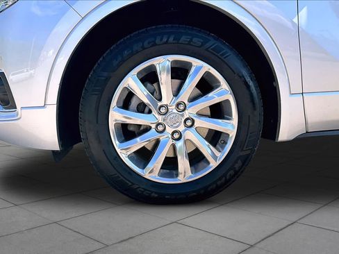 Used 2019 Buick Envision Essence AWD/4WD image 11