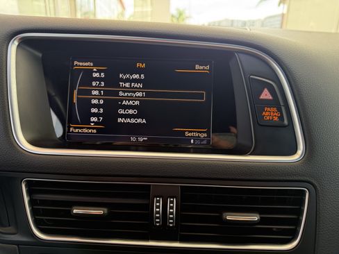 Used 2016 Audi Q5 3.0T Prestige w/ Prestige Package image 18