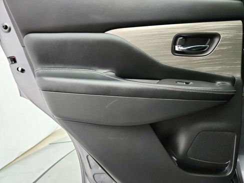 Used 2018 Nissan Murano Platinum AWD/4WD image 28