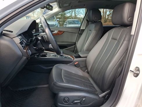 Used 2019 Audi A4 2.0T allroad Premium AWD/4WD image 14