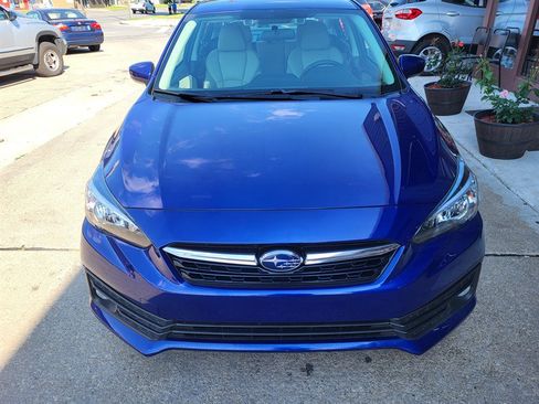 Used 2023 Subaru Impreza 2.0i Premium AWD/4WD image 2
