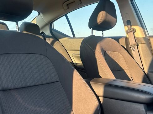 Certified 2025 Nissan Altima 2.5 SV FWD image 29