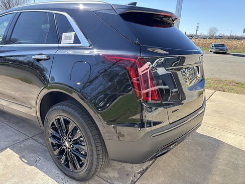 New 2026 Cadillac XT5 Premium Luxury w/ LPO, ONYX Package image 20