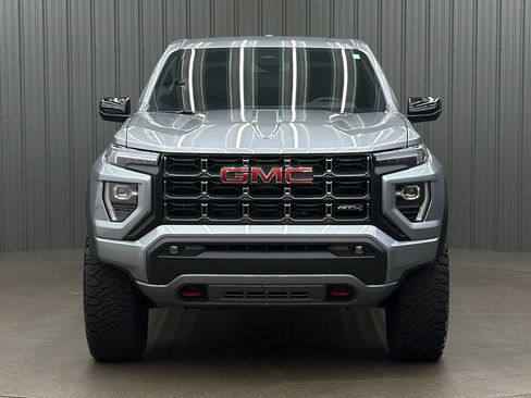 Used 2026 GMC Canyon AT4 AWD/4WD image 8