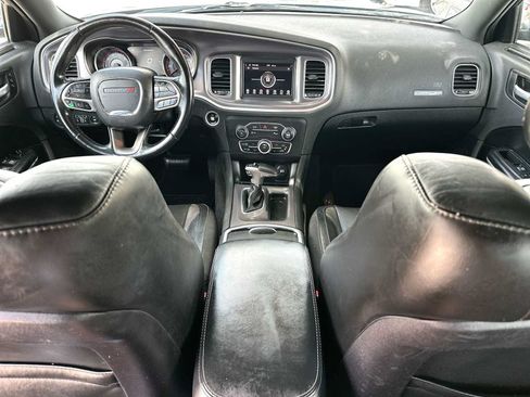 Used 2020 Dodge Charger SXT w/ Leather Interior Group RWD image 25