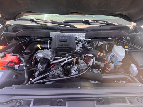Used 2016 Chevrolet Silverado 3500 4x4 Double Cab image 27