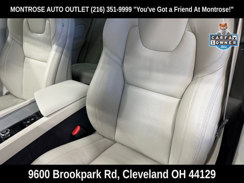 Used 2023 Volvo XC60 B5 Ultimate w/ Climate Package AWD/4WD image 27