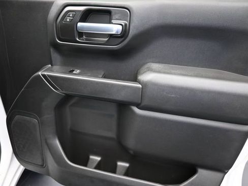 Used 2020 Chevrolet Silverado 1500 Custom Trail Boss w/ Custom Convenience Package image 32