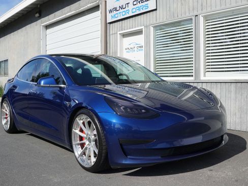 Used 2020 Tesla Model 3 Performance AWD/4WD image 22