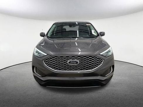 Used 2024 Ford Edge SEL image 2
