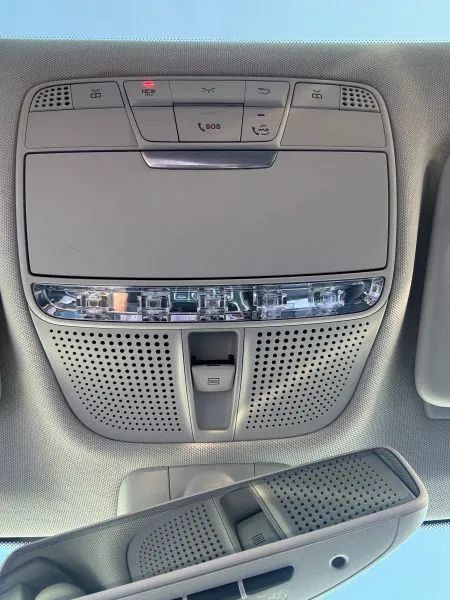 Used 2020 Mercedes-Benz C 300 Sedan image 42