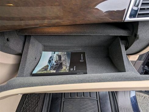 Used 2017 Mercedes-Benz GLE 350 4MATIC image 32