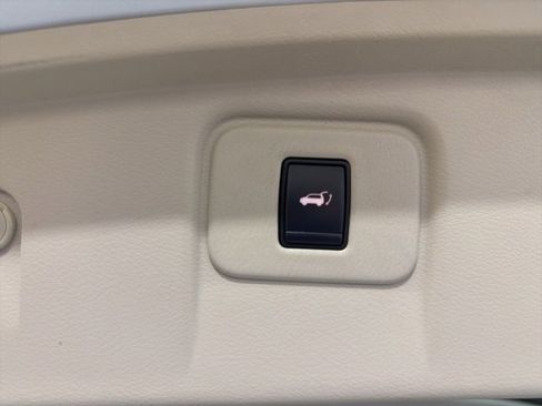 Used 2016 Nissan Murano Platinum w/ Platinum Technology Package image 36