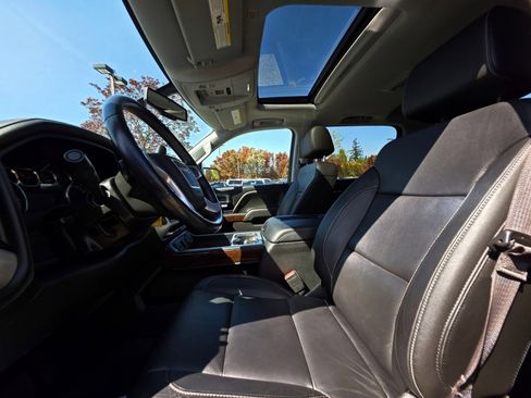 Used 2018 GMC Sierra 1500 SLT w/ SLT Premium Package image 15