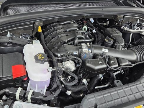 Certified 2026 Jeep Grand Cherokee Laredo AWD/4WD image 20