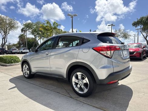 Used 2020 Honda HR-V LX image 26