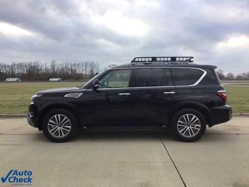 Used 2023 Nissan Armada SL w/ Cargo Package image 9