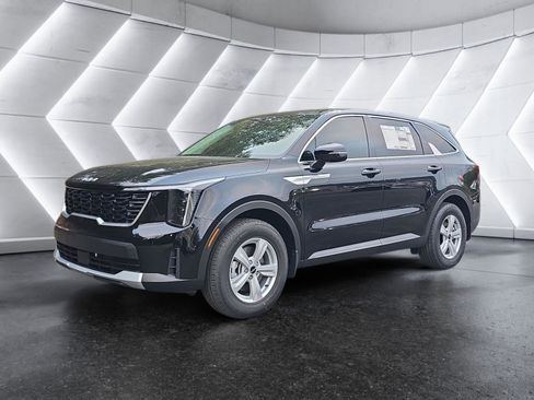 New 2026 Kia Sorento LX FWD image 1