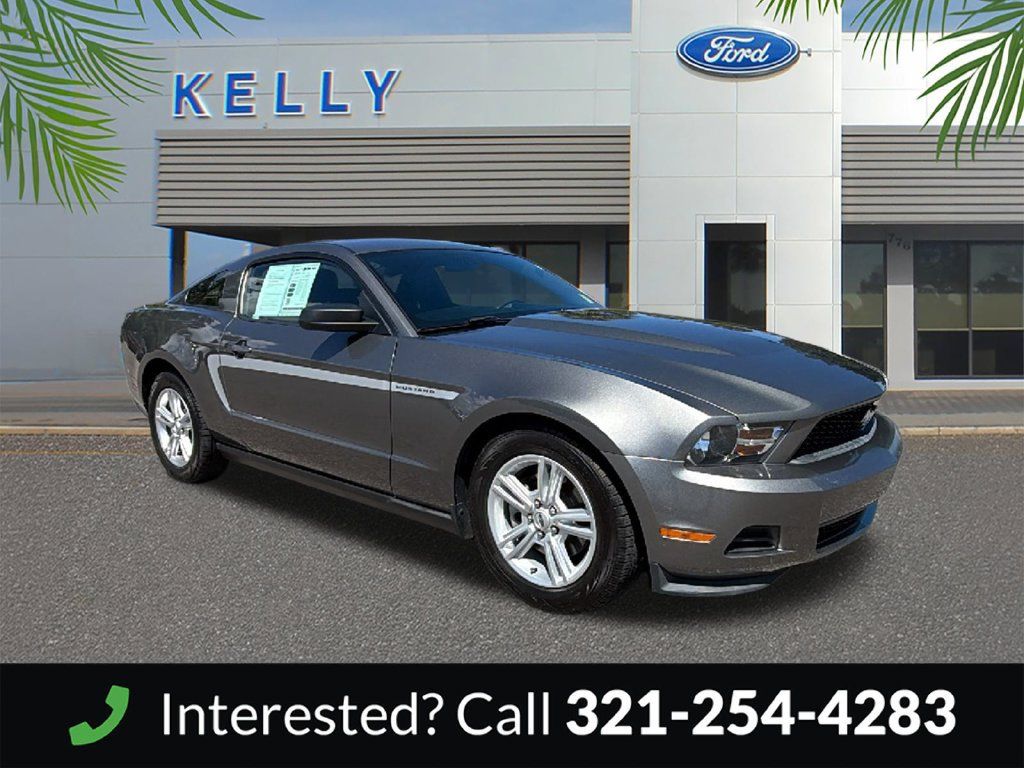 Used 2011 Ford Mustang Coupe RWD image 7