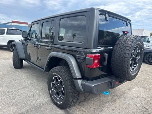 Used 2022 Jeep Wrangler Unlimited Rubicon 4xe w/ Dual Top Group AWD/4WD image 7