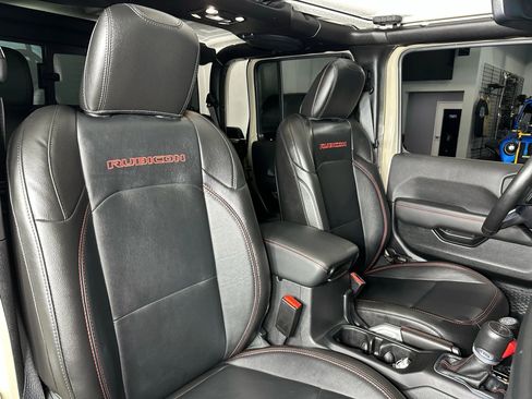 Used 2022 Jeep Gladiator Rubicon w/ LED Lighting Group image 18