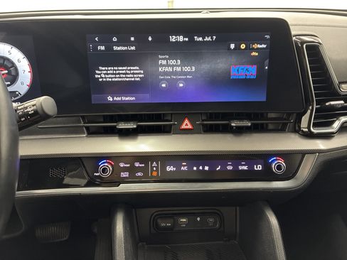 Used 2023 Kia Sportage SX AWD/4WD image 22