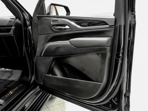 Used 2024 Cadillac Escalade V w/ LPO, ONYX Package AWD/4WD image 44