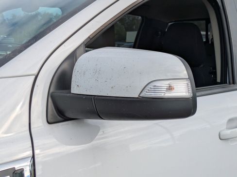 Used 2023 Ford Ranger Lariat w/ Technology Package image 12