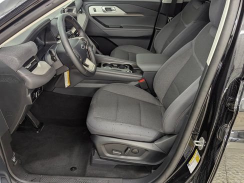 New 2026 Ford Explorer Active image 5