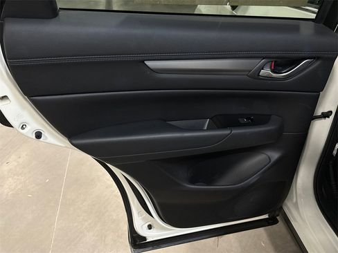 Certified 2023 MAZDA CX-5 AWD 2.5 S w/ Preferred Package image 8