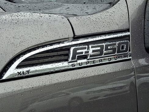 Used 2014 Ford F350 XLT w/ XLT Premium Package image 31