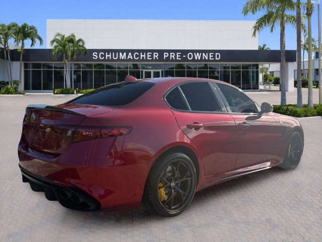 Used 2019 Alfa Romeo Giulia Quadrifoglio w/ Driver Assist Dynamic Package RWD image 7