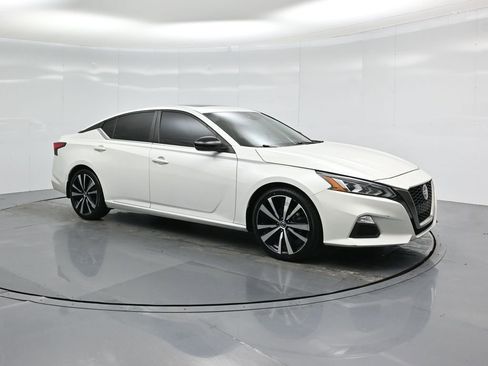 Used 2022 Nissan Altima 2.0 SR image 55