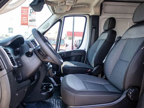 New 2026 RAM ProMaster 2500 w/ Quick Order Package 22G SLT FWD image 20
