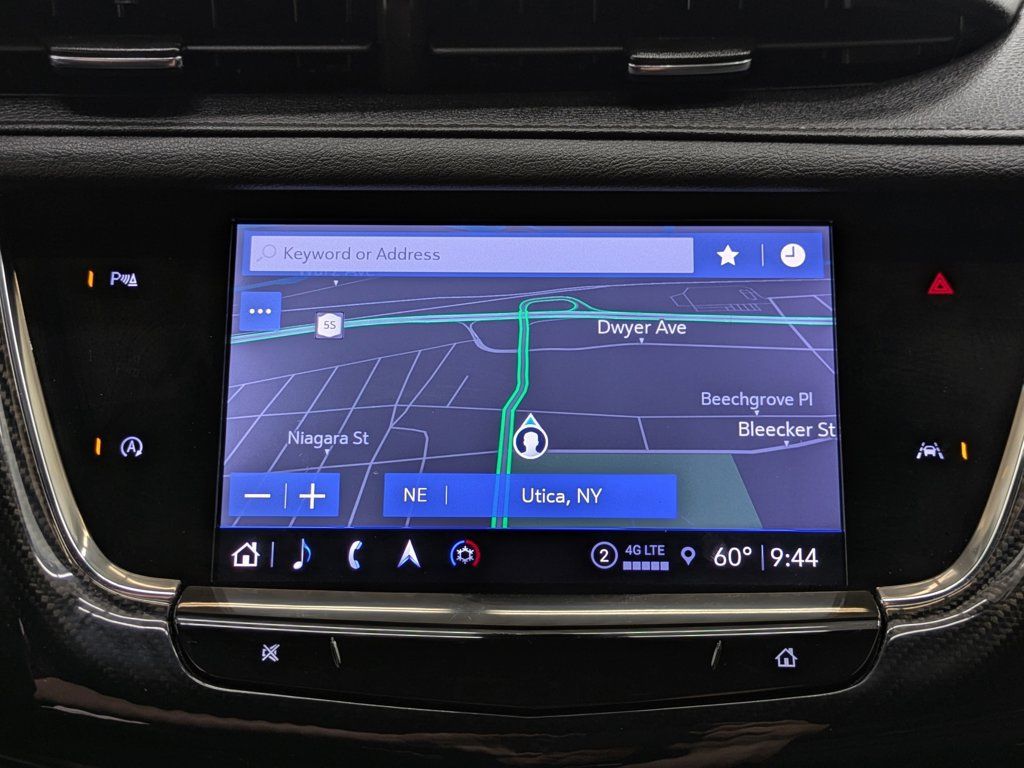 Used 2024 Cadillac XT6 Sport AWD/4WD image 46
