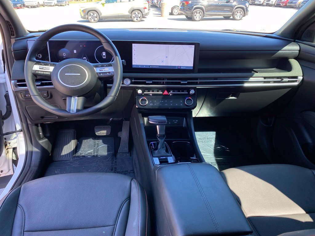 Used 2025 Hyundai Santa Cruz Limited AWD/4WD image 29
