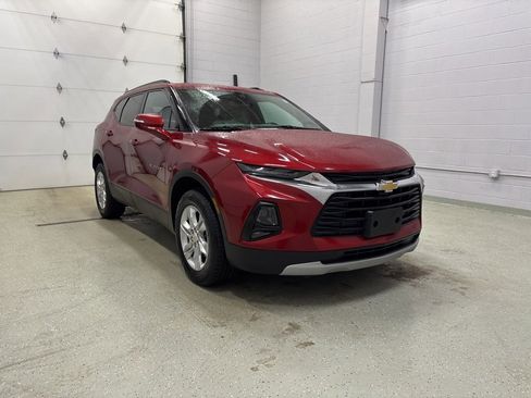 Used 2020 Chevrolet Blazer LT image 2