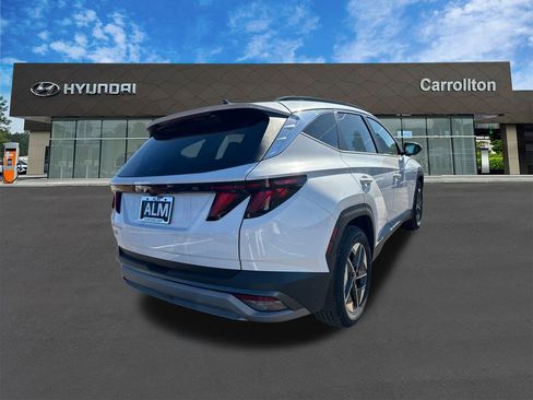 New 2025 Hyundai Tucson SEL image 5