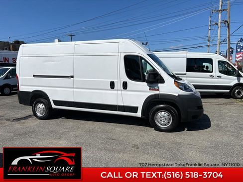 Used 2022 RAM ProMaster 2500 image 4
