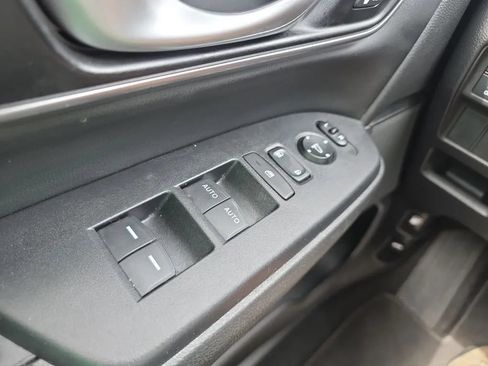 Used 2021 Honda CR-V Touring image 25