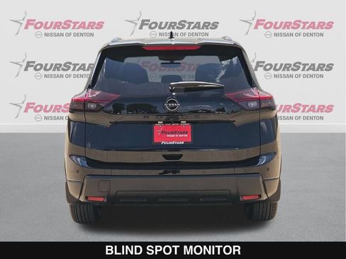 New 2026 Nissan Rogue Dark Armor FWD image 5