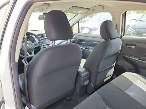 New 2025 Nissan Versa SV w/ Trunk Package FWD image 9