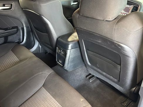 Used 2020 Dodge Charger R/T w/ Blacktop Package image 28