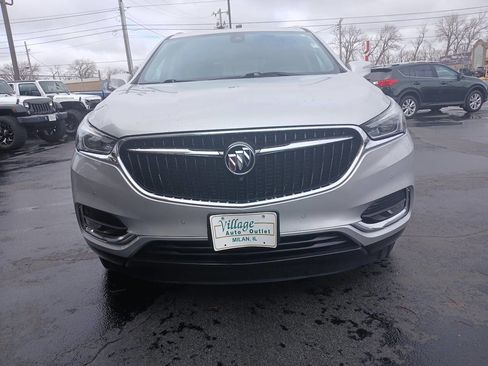Used 2020 Buick Enclave Premium w/ Surround and Sites Package image 2
