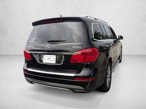 Used 2014 Mercedes-Benz GL 450 4MATIC image 5