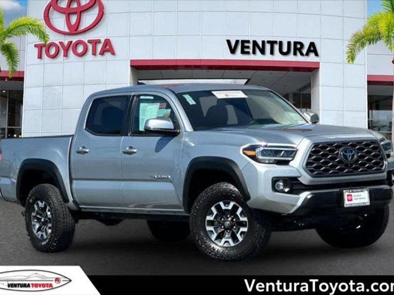 Certified 2023 Toyota Tacoma TRD Off-Road image 1