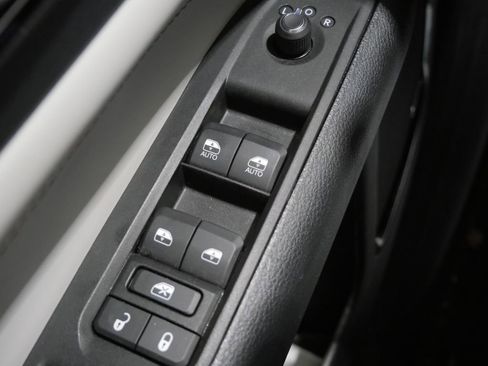 Used 2022 Jeep Compass Limited w/ Sun and Sound Group AWD/4WD image 14