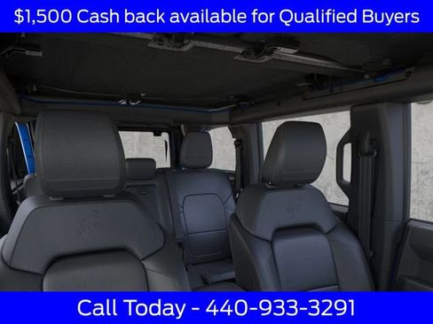 New 2025 Ford Bronco Badlands image 13