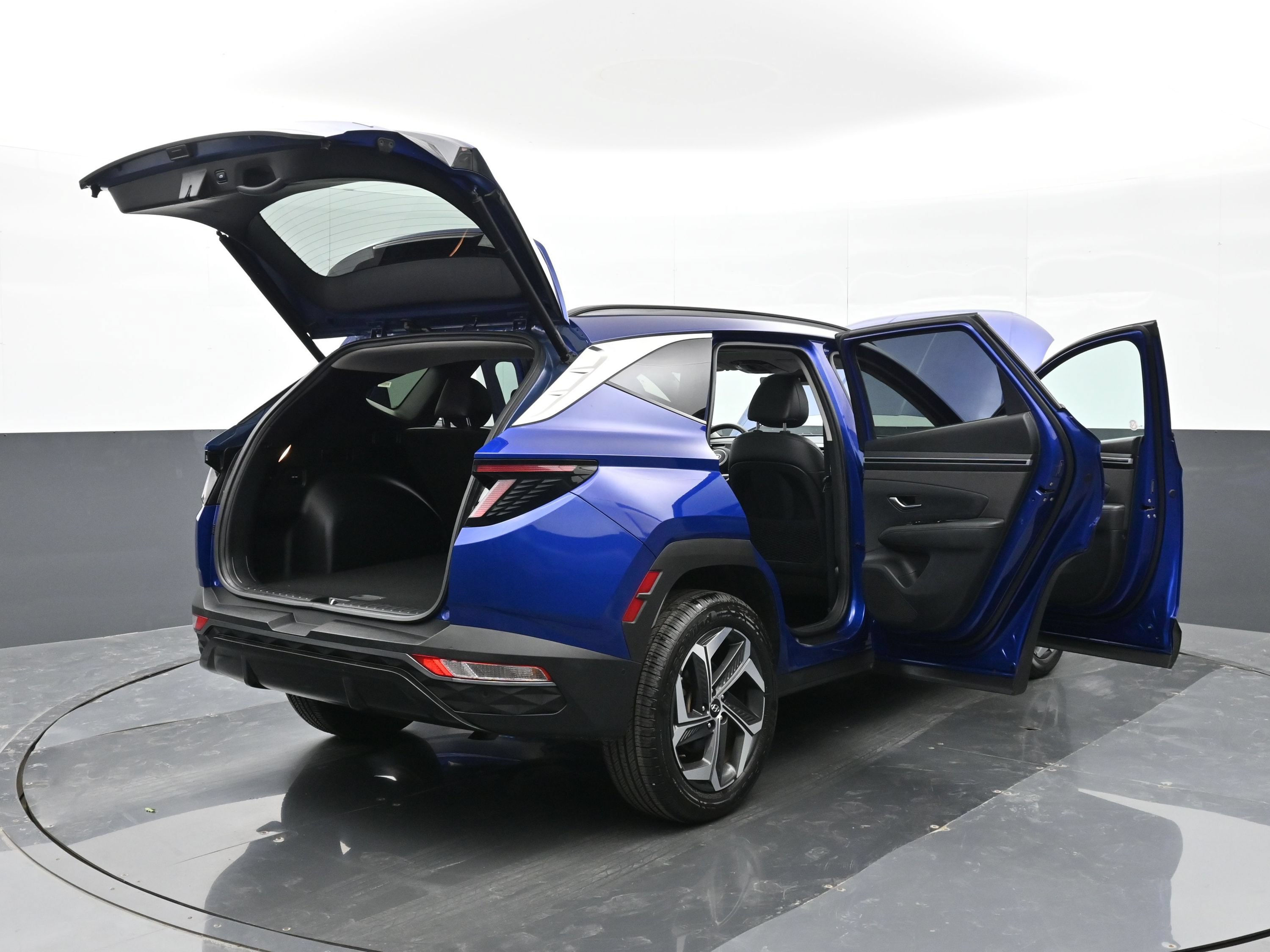 Used 2023 Hyundai Tucson Limited AWD/4WD image 35