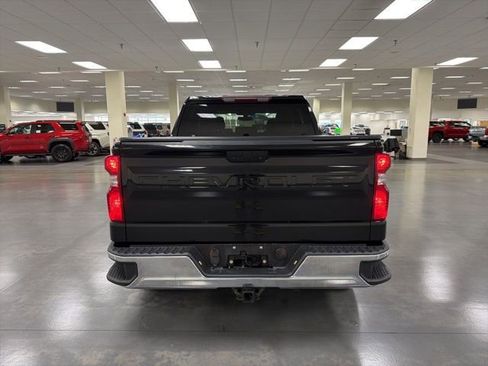 Used 2021 Chevrolet Silverado 1500 LT image 6